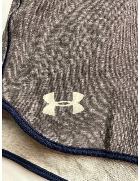 Under Armour Women’s Grey HeatGear Semi-Fitted Shorts – Lightweight Training