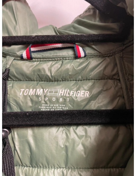 Tommy Hilfiger Women’s Lightweight Packable Puffer Jacket – Green