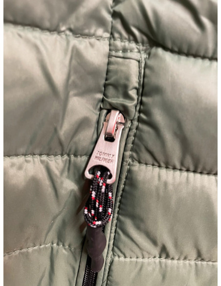 Tommy Hilfiger Women’s Lightweight Packable Puffer Jacket – Green