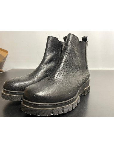 Freemans Black Leather Chunky Low Wedge Ankle Boots